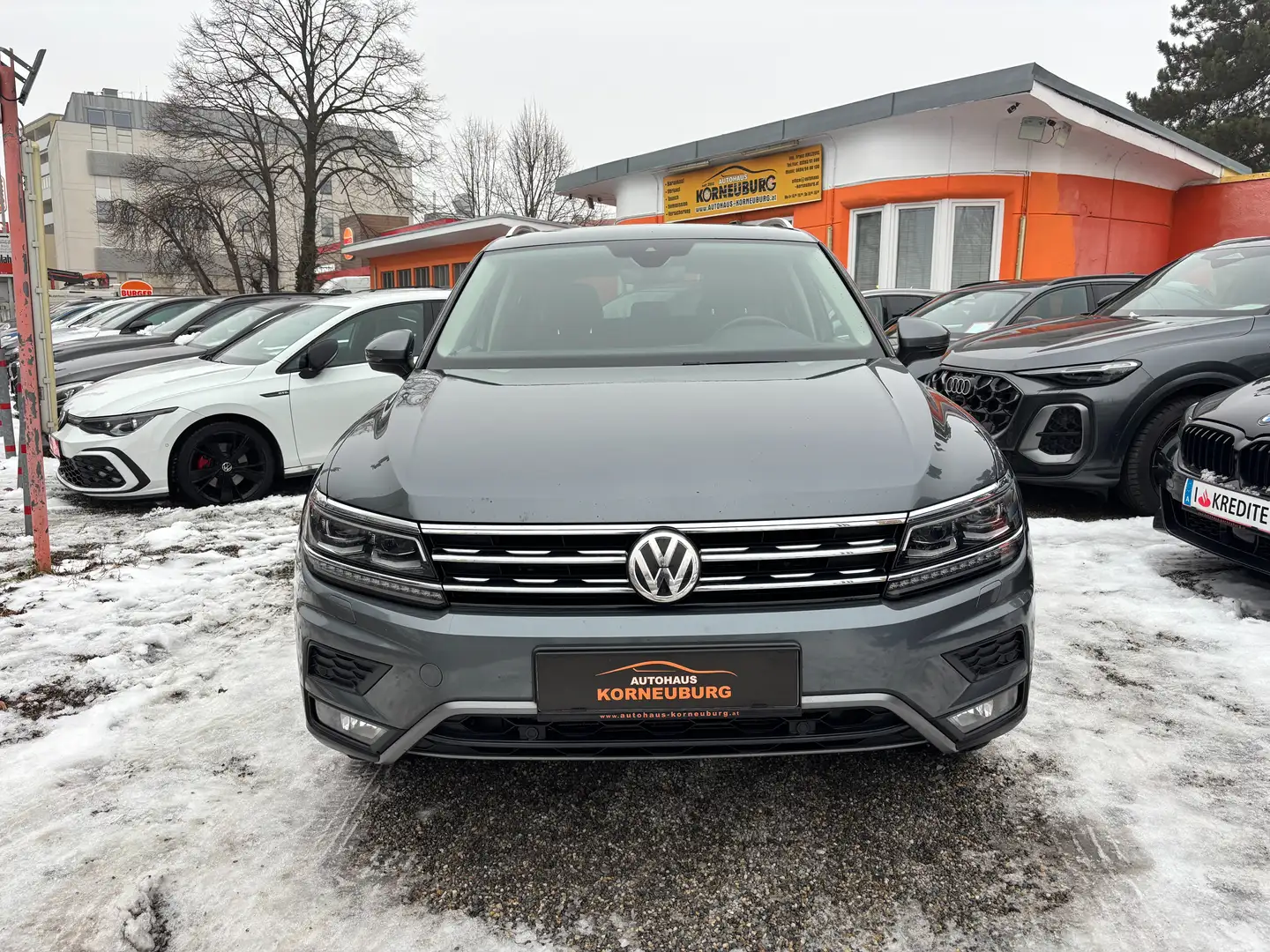 Volkswagen Tiguan Allspace DSG*Highline*1.Besitz*Leder*Massagesitz*Allrad*AHV Grau - 2