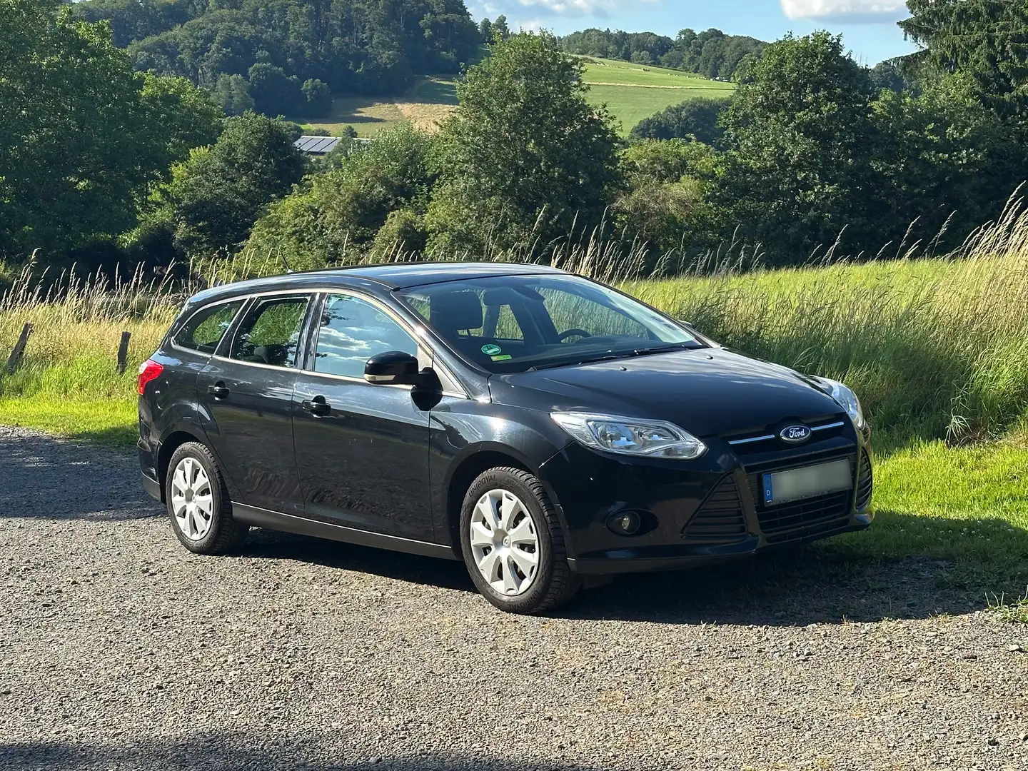 Ford Focus Focus Turnier Turnier 1.6 Ti-VCT Trend Schwarz - 1