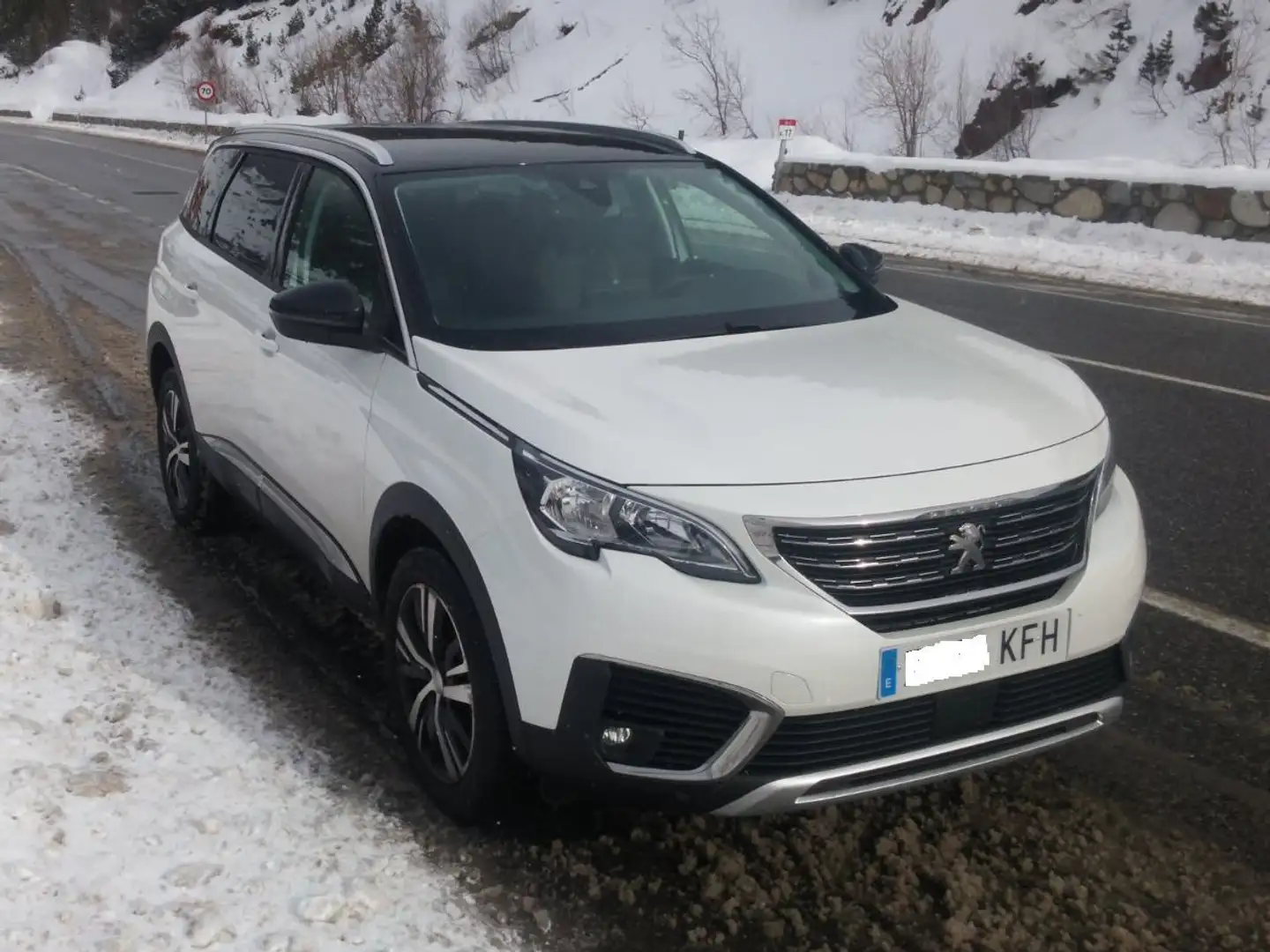 Peugeot 5008 5008 1.2 PureTech S - 1
