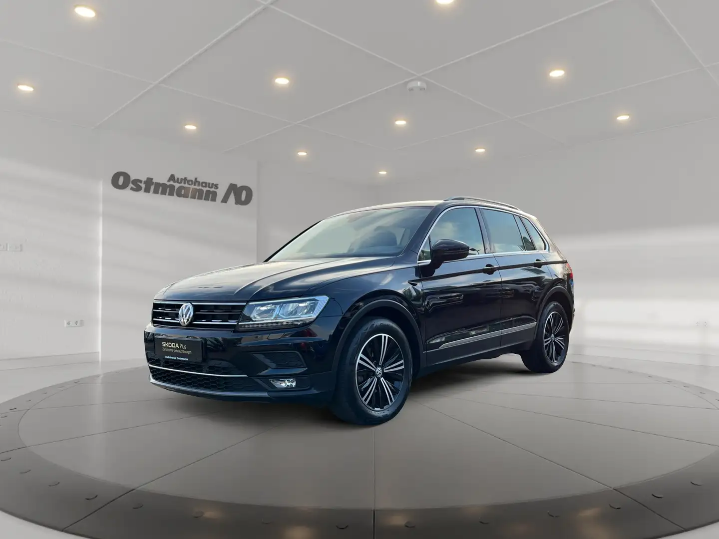 Volkswagen Tiguan Highline 110kw TDI DSG *NAVI*PDC VO/HI* Negro - 1