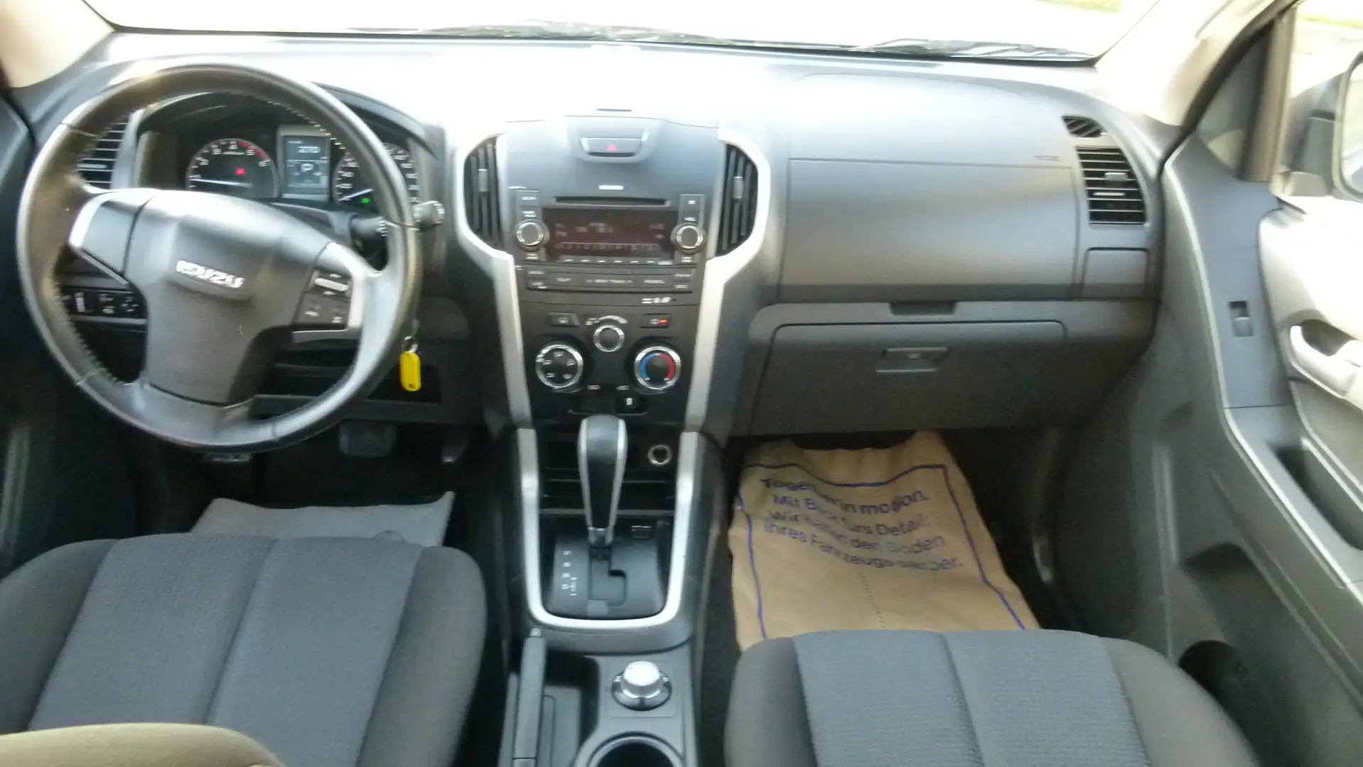 Isuzu D-Max 2.5 Twin Turbodiesel Space Cab Custom 4WD Blau - 2