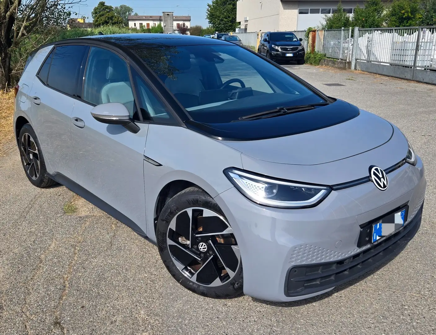 Volkswagen ID.3 ID.3 58 kWh Business Grau - 2