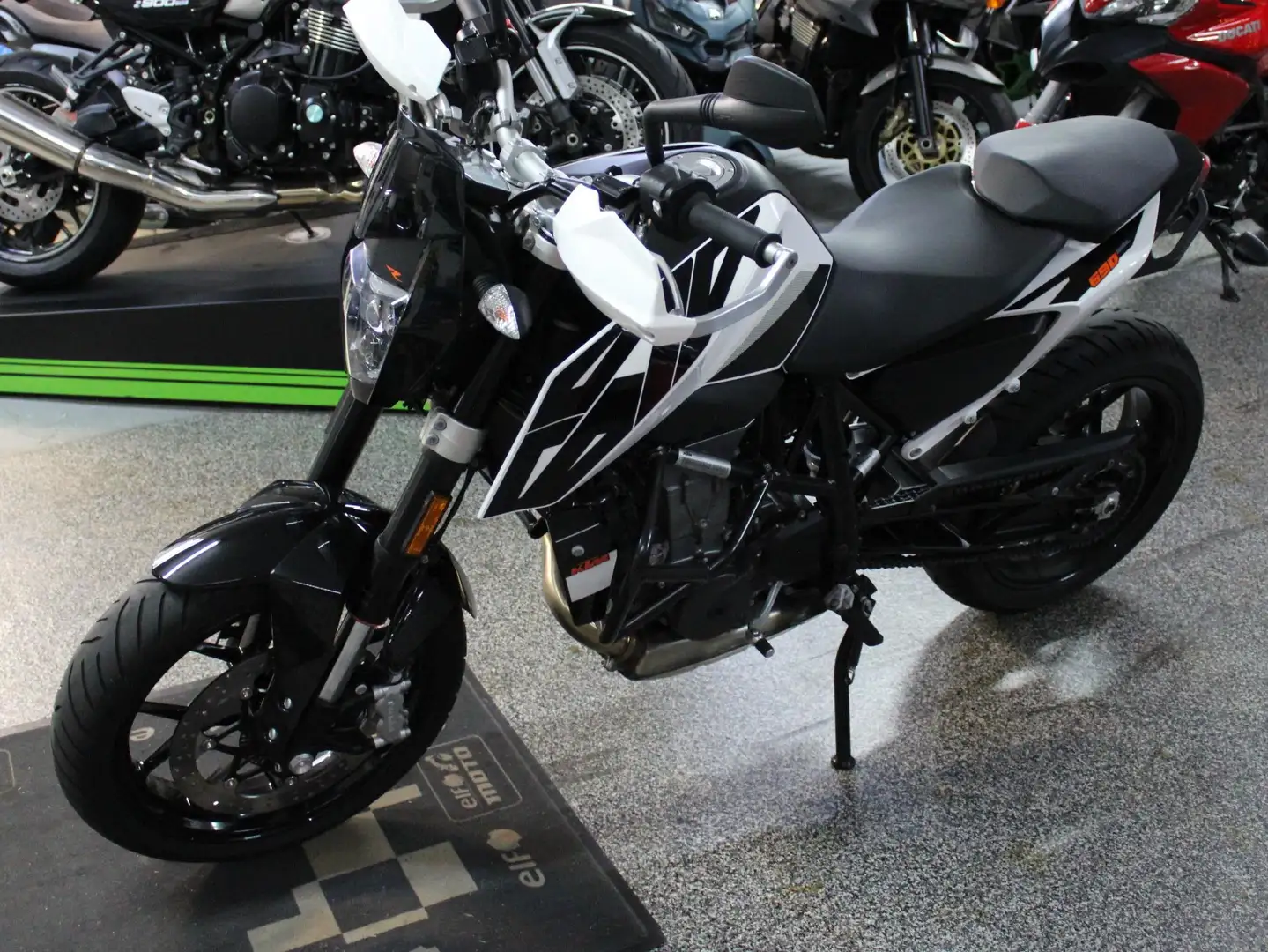 KTM 690 Duke Biały - 2