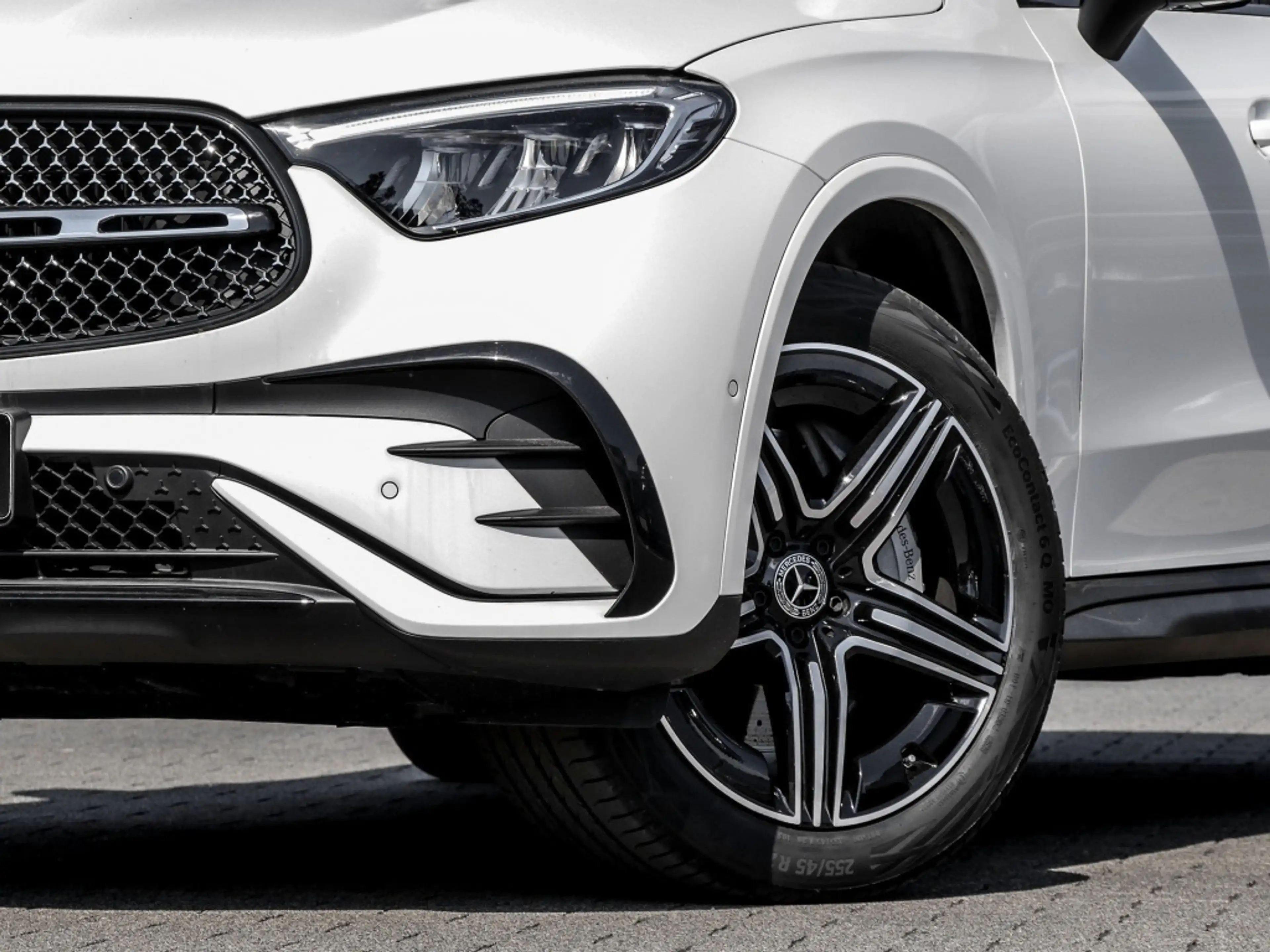 Mercedes-Benz GLC 220 d 4M Cp AMG-Sport/Pano/AHK/Night/360/20" — photo 6