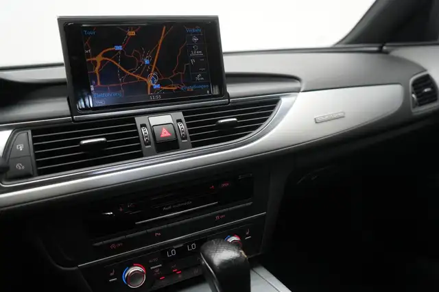 Audi A6 view 15