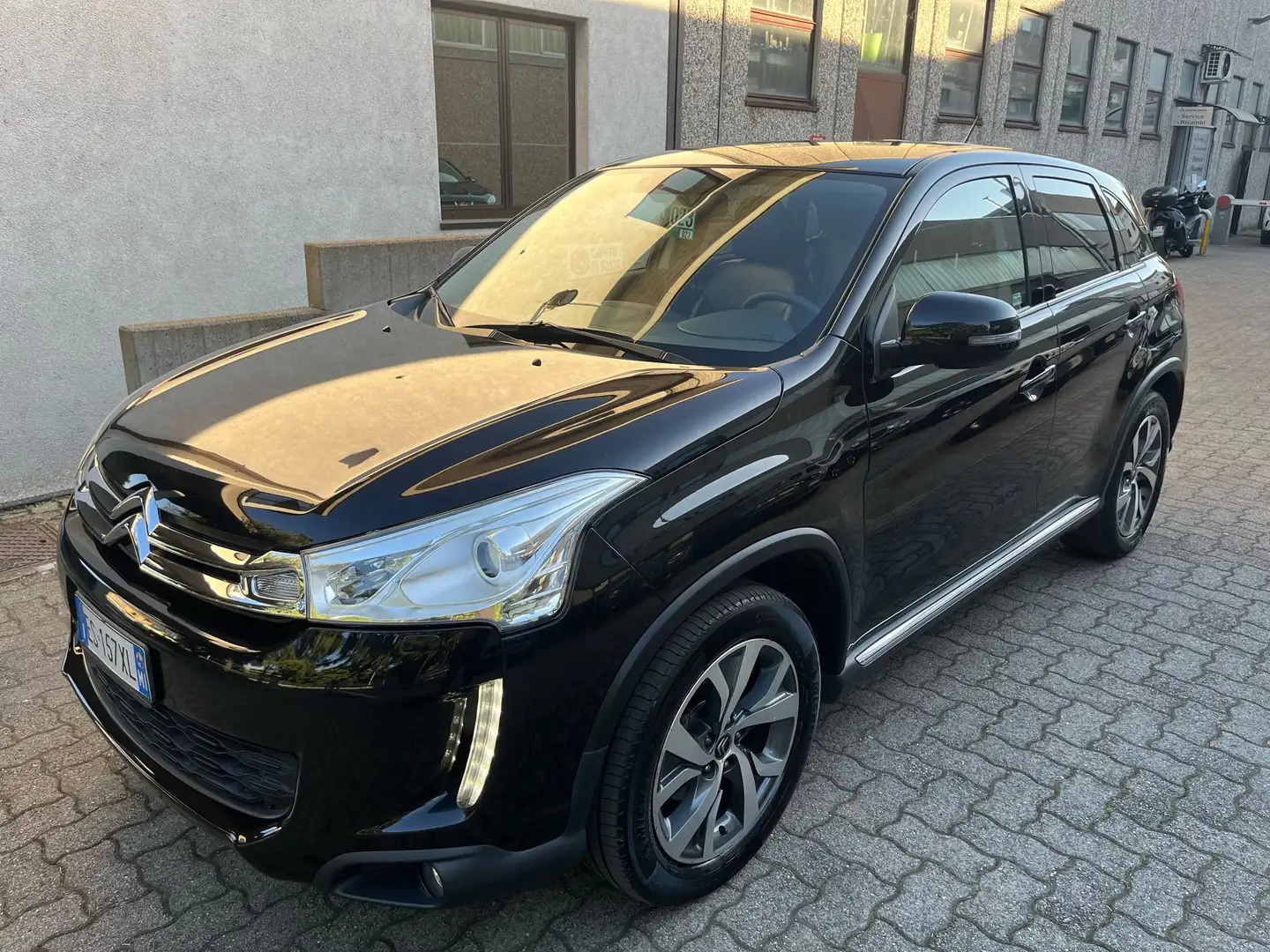 Citroen C4 C4 Aircross 1.6  4X4 UNICOPRO Fekete - 1