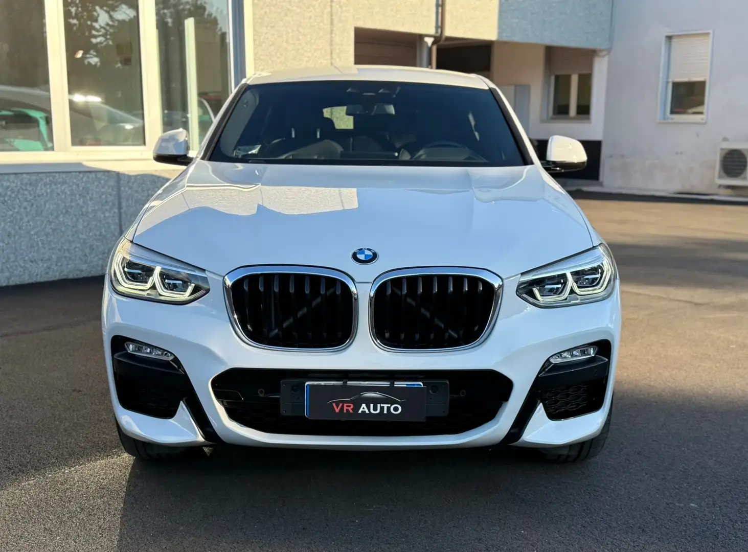 BMW X4 xdrive20d Msport X autom. FULL OPTIONAL Blanc - 2