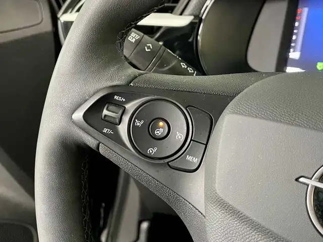 Opel Corsa view 12