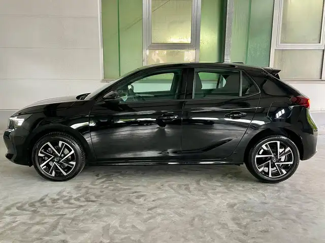 Opel Corsa view 7