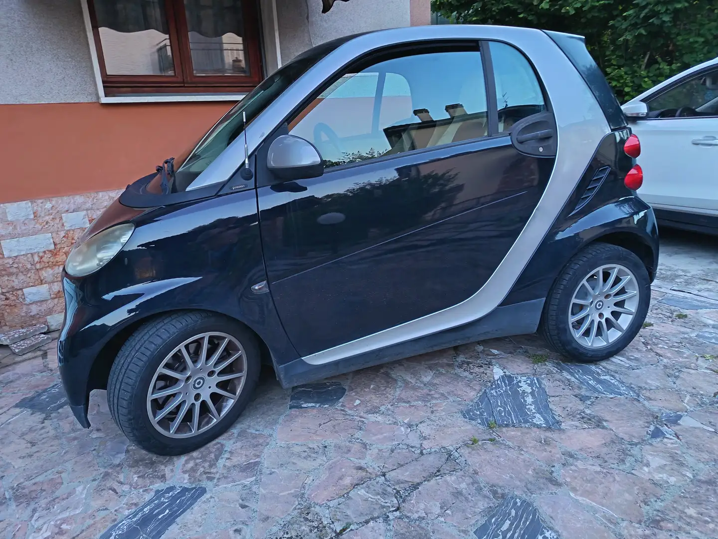 smart forTwo Fortwo II 2007 1.0 Passion 71cv Nero - 1