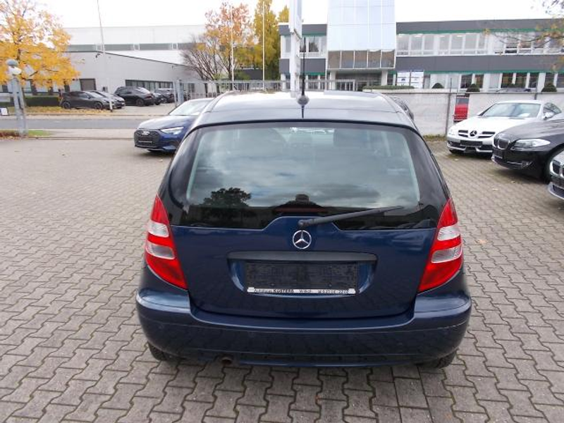 Mercedes-Benz A 150 Xenon, PDC, Sitzheiz., Allwetterreifen — photo 6
