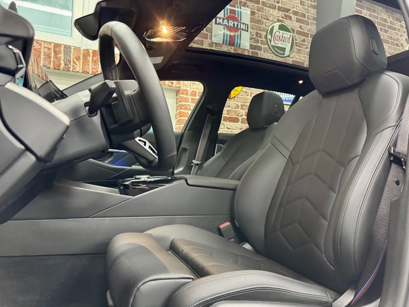 BMW 540 540dA Touring 3.0 303cv Auto xDrive M-SPORT PRO ( — photo 5