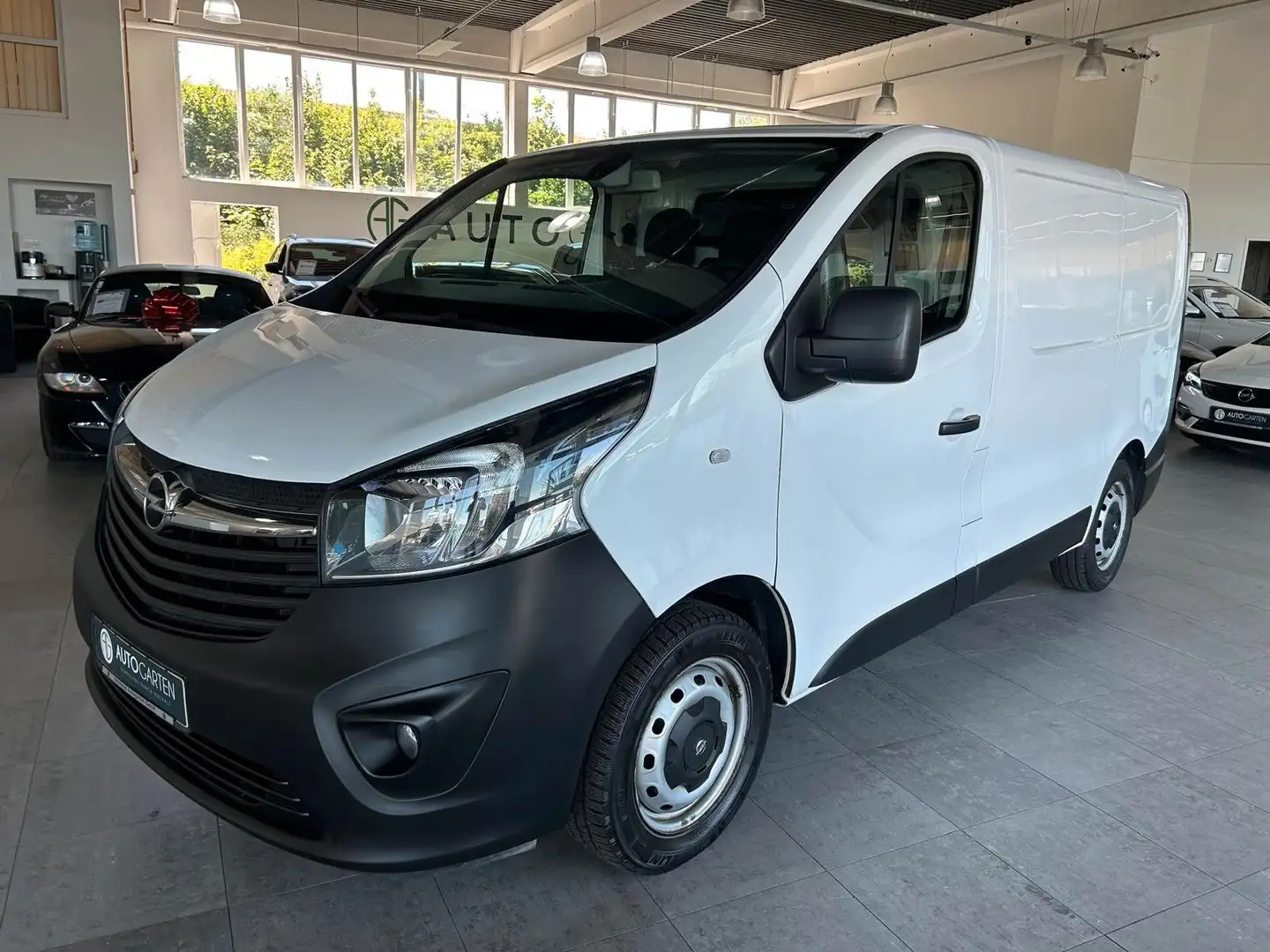 Opel Vivaro B Kasten/Kombi Kasten L1H1  2,7t*Navi*Kam Weiß - 1
