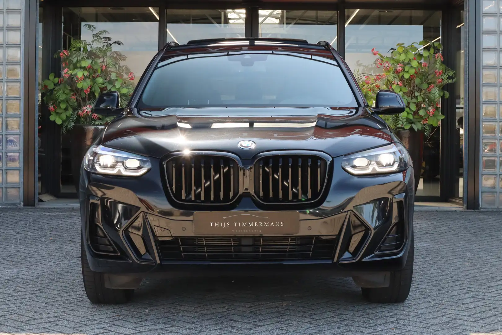 BMW X3 xDrive30e | M Sportpakket, 21", Pano, Trekhaak, St Zwart - 2