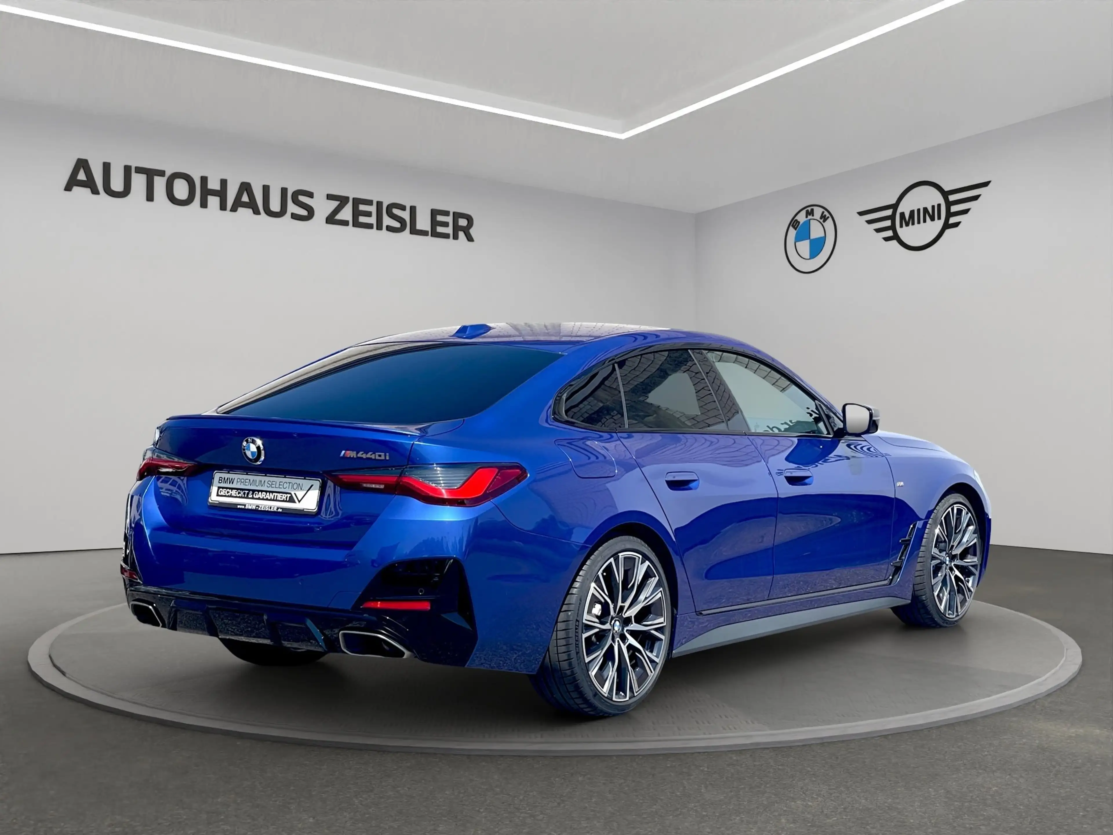 BMW 440 M440i Gran Coupé — photo 2