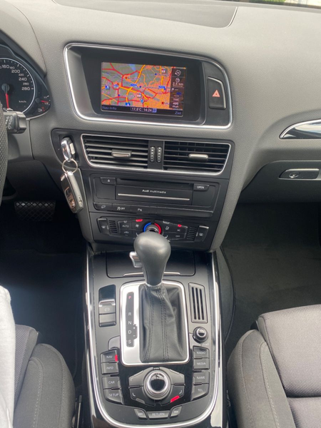 Audi Q5 2.0 TFSI quattro *Automatik*SH bei Audi* — photo 13