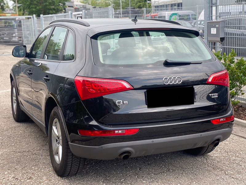 Audi Q5 2.0 TFSI quattro *Automatik*SH bei Audi* — photo 4
