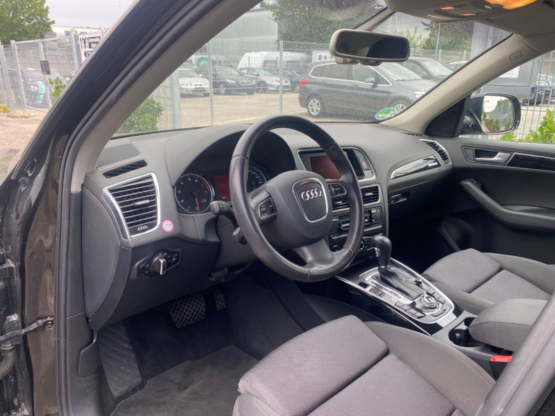 Audi Q5 2.0 TFSI quattro *Automatik*SH bei Audi* — photo 9