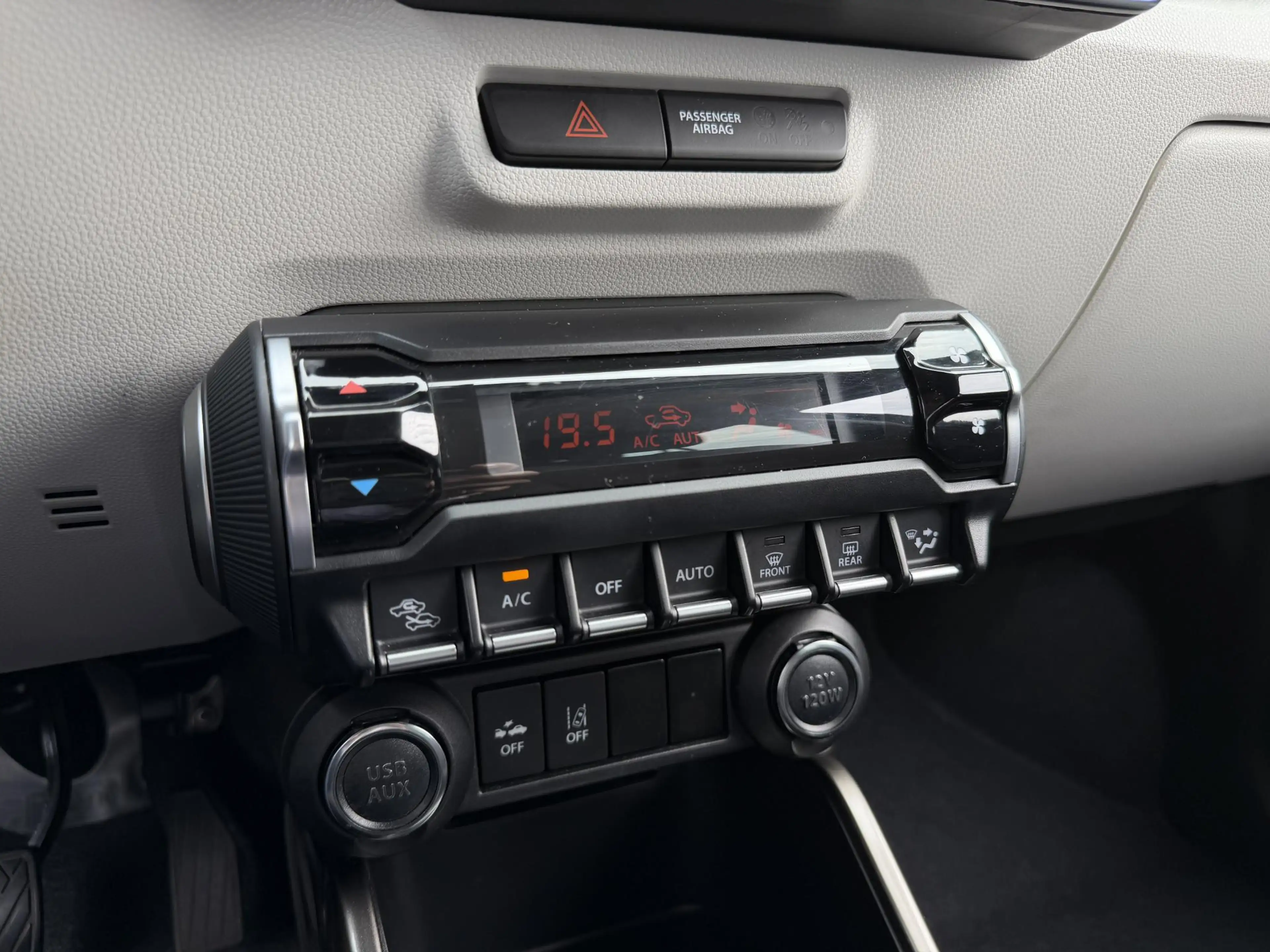 Suzuki Ignis 1.2 Smart Hybrid Stijl 90PK | Climate Control | Cr — photo 14