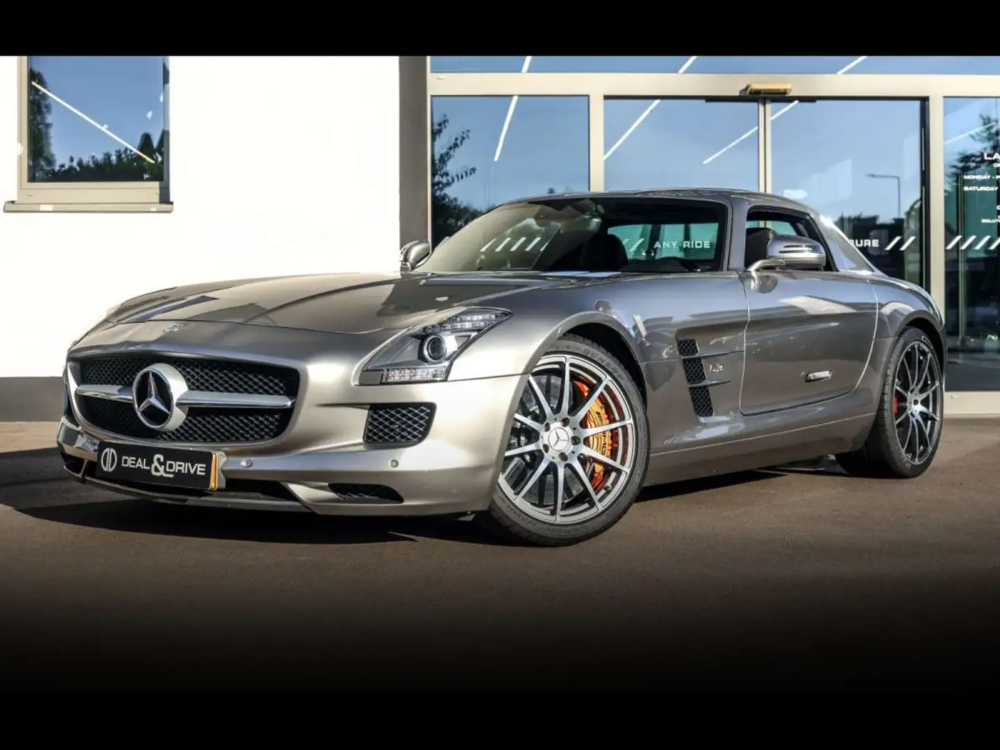 Mercedes-Benz SLS AMG COUPE 6.3 V81 OWNERKERAMIKNEW SERVICE Gris - 1