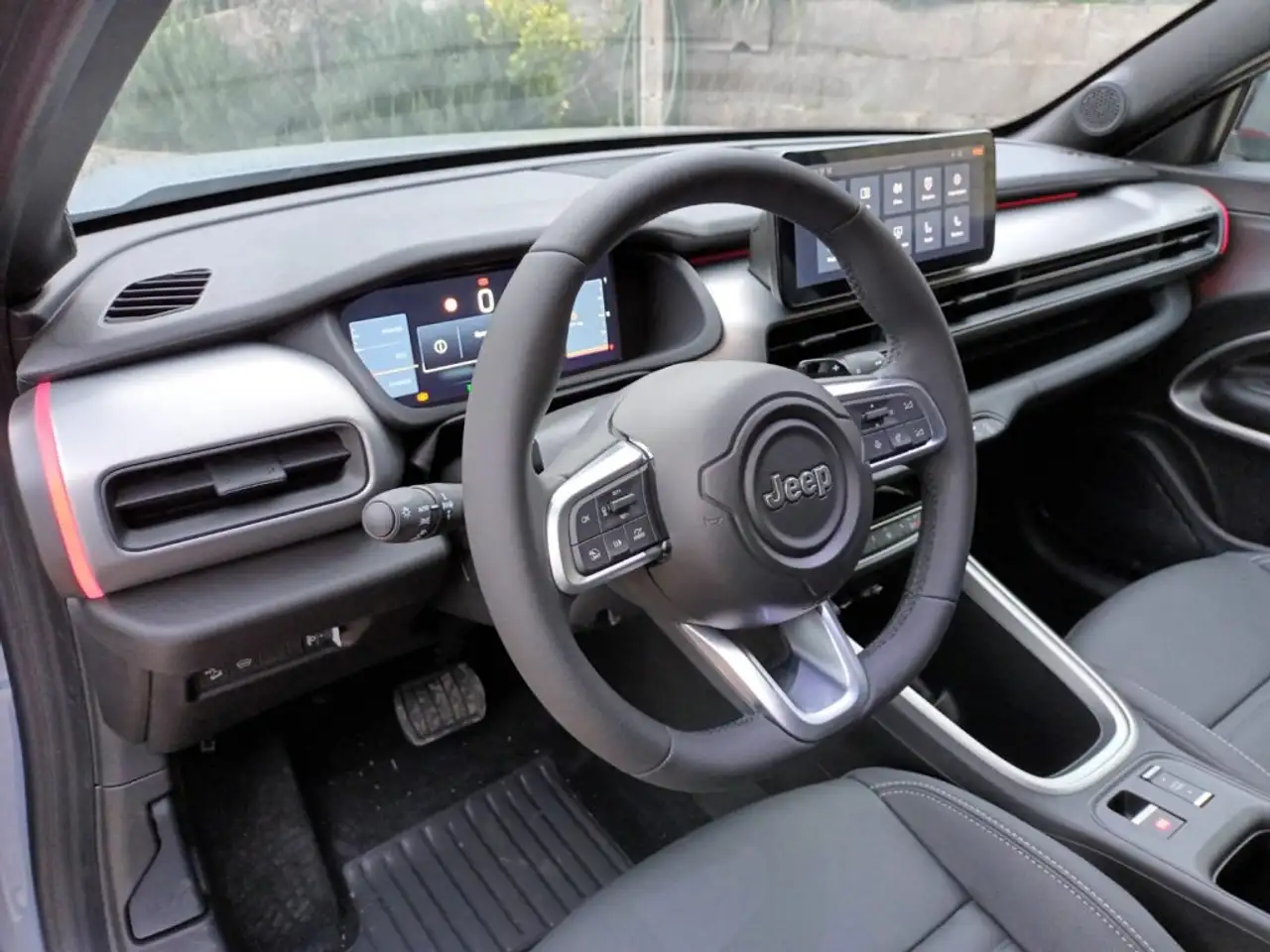 Jeep Avenger 1200 E-HYBRID SUMMIT 110CV AUTOM PACK WINTER PELLE 10