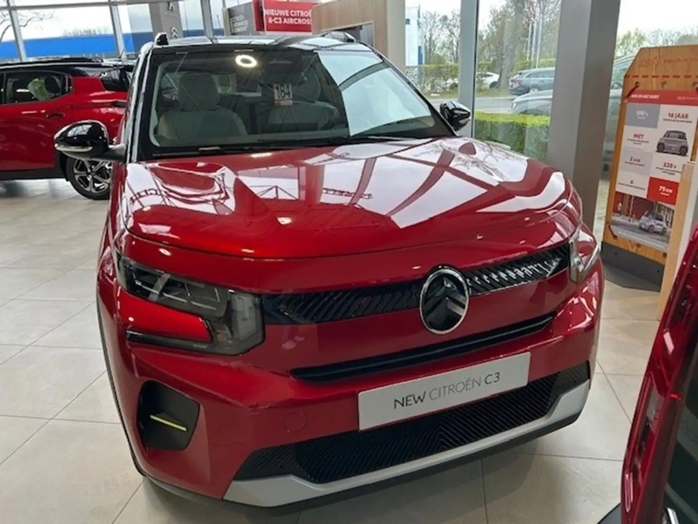 Citroen C3 E-C3 320 Max Rouge - 2