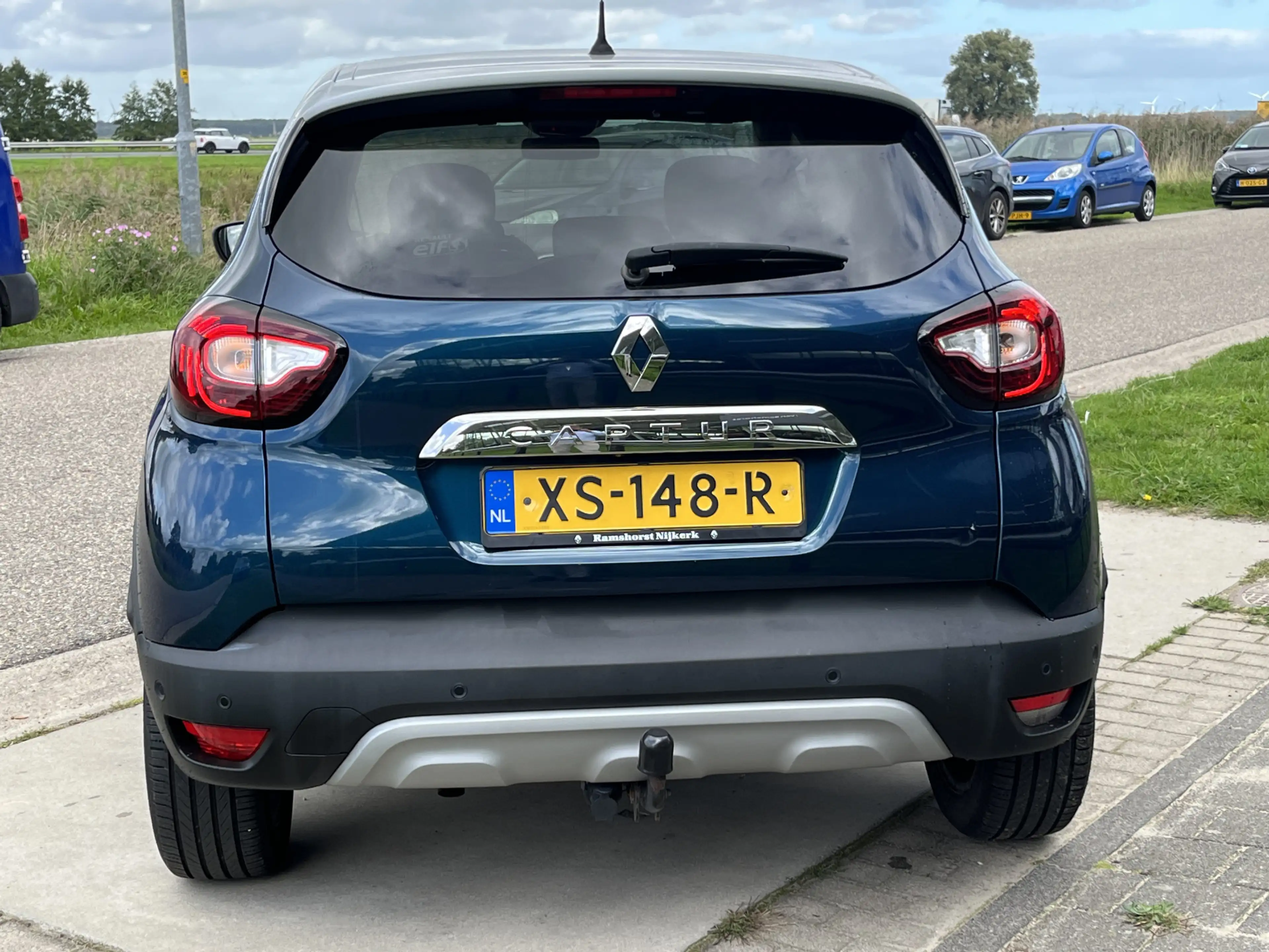 Renault Captur 0.9 TCe Intens / Dealer onderhouden / Trekhaak / C — photo 10