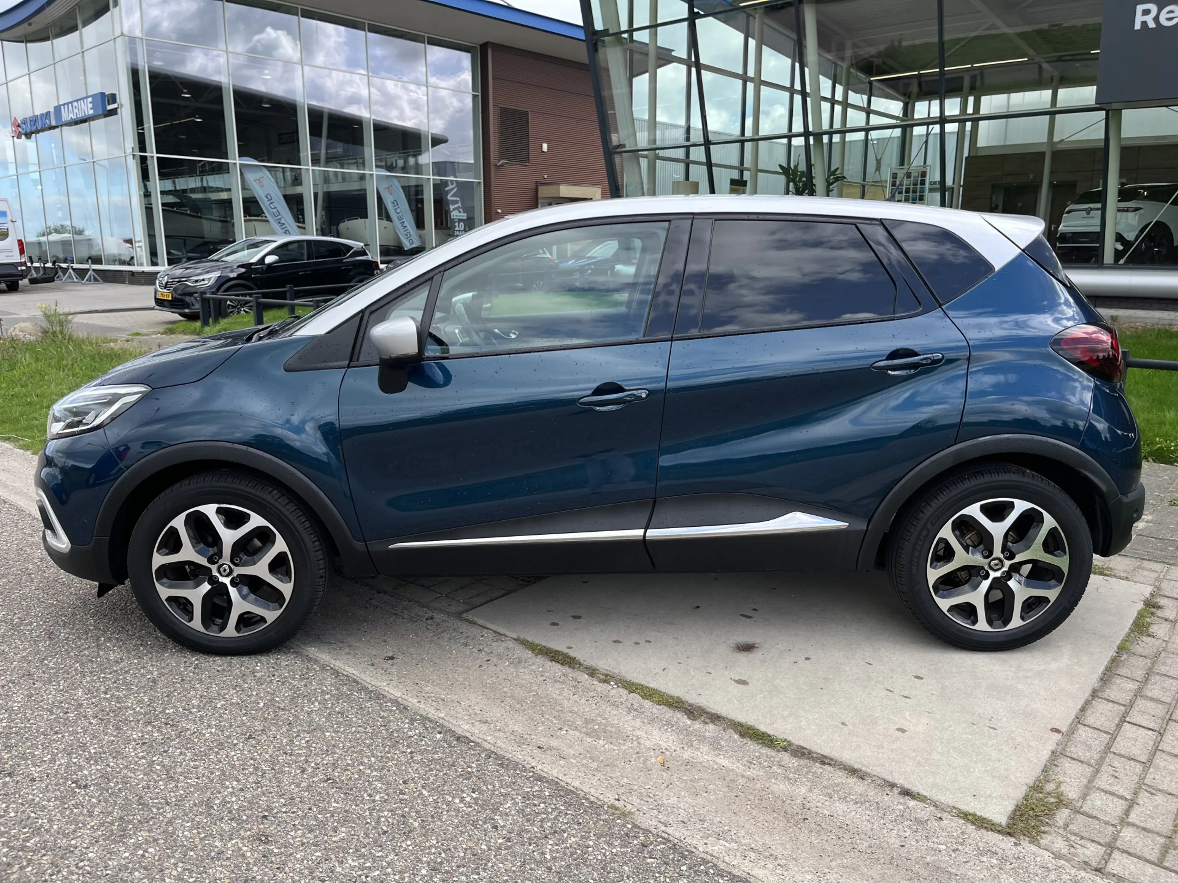 Renault Captur 0.9 TCe Intens / Dealer onderhouden / Trekhaak / C — photo 9