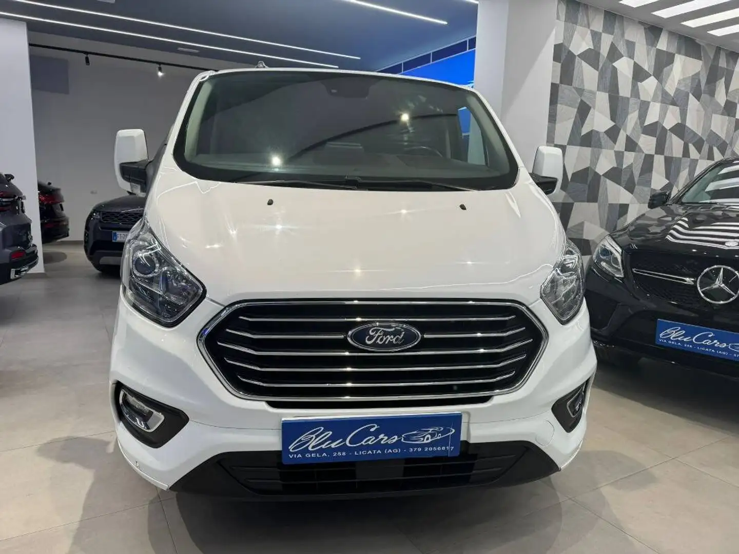Ford Tourneo Custom 320 320 2.0 tdci 130cv Trend L1H1 E6.2 - 2