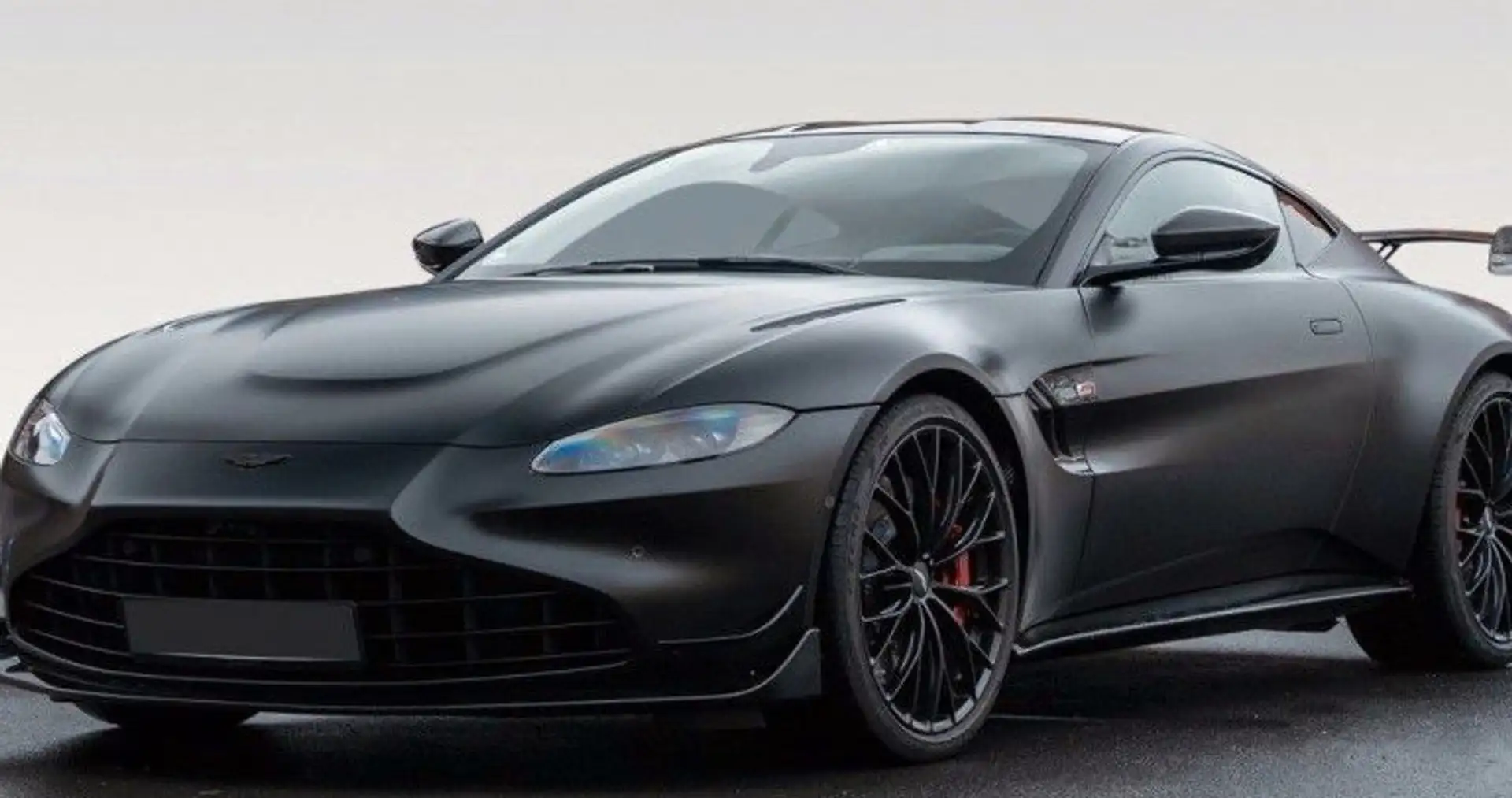 Aston Martin Vantage F1 Edition Schwarz - 2