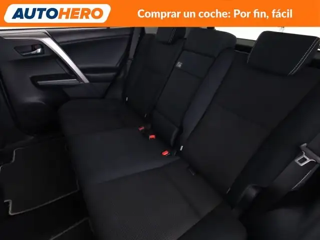 Toyota Rav4 view 15