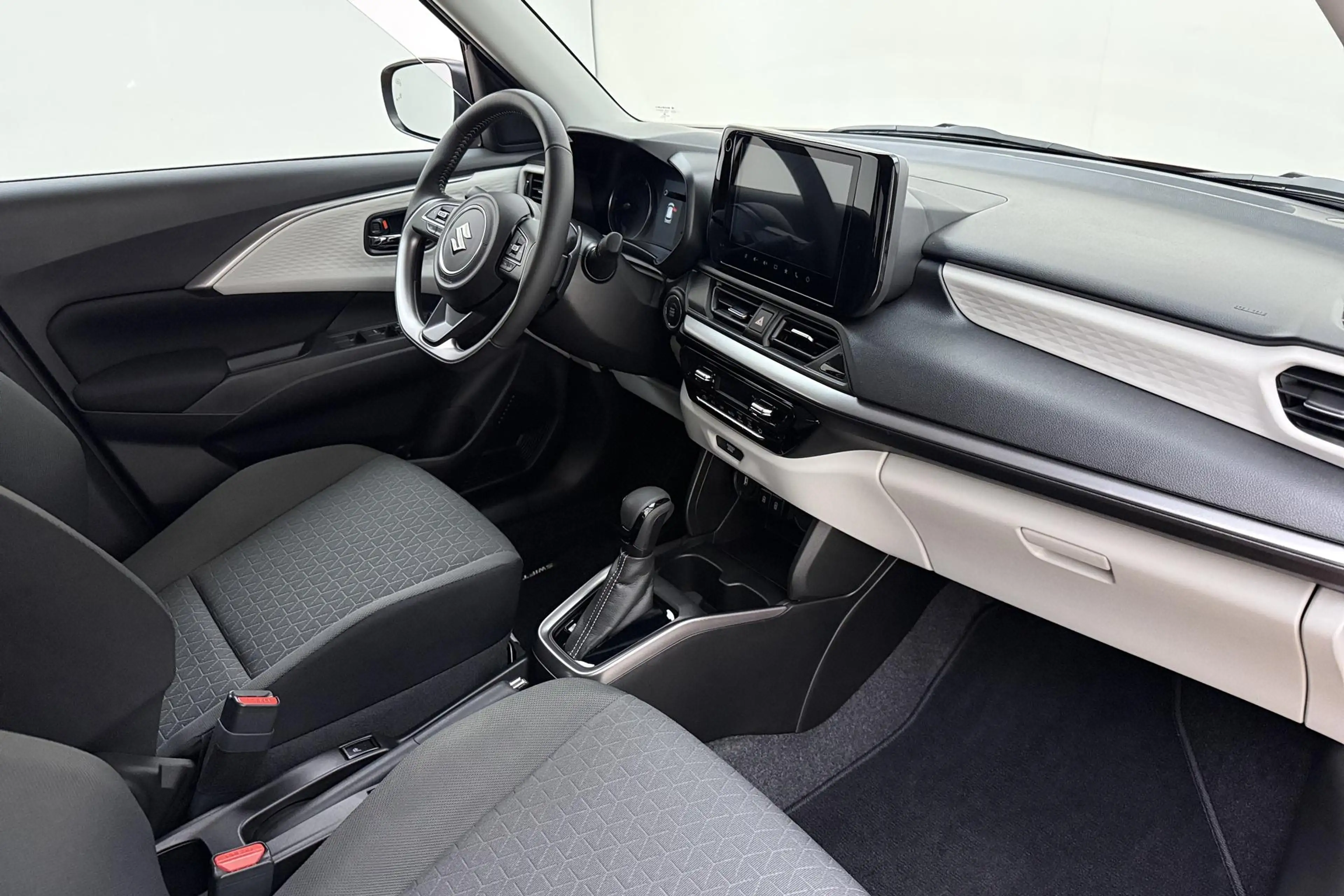 Suzuki Swift 1.2 Style Smart Hybrid 83pk | Automaat | Navigatie — photo 3