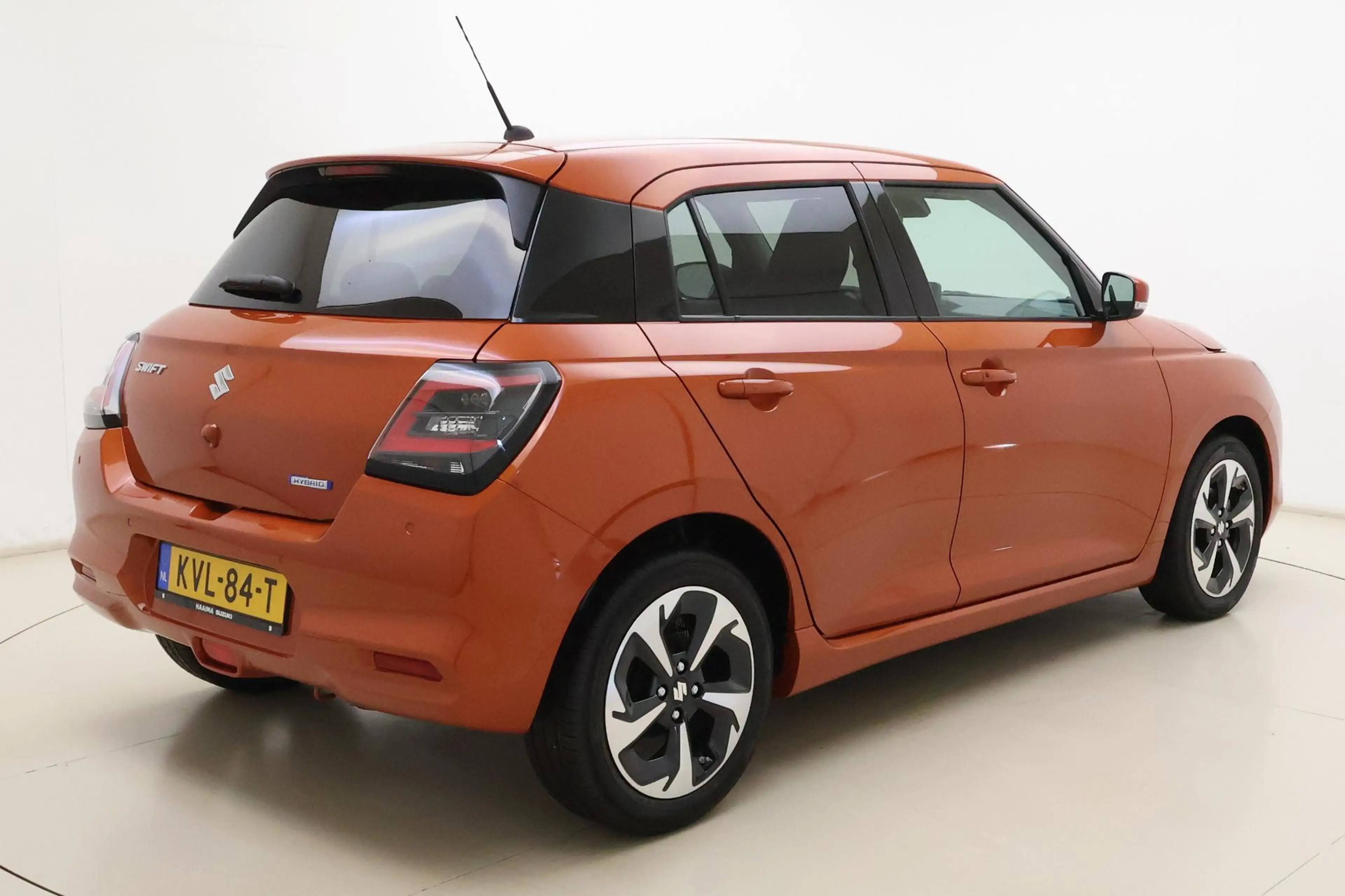 Suzuki Swift 1.2 Style Smart Hybrid 83pk | Automaat | Navigatie — photo 2