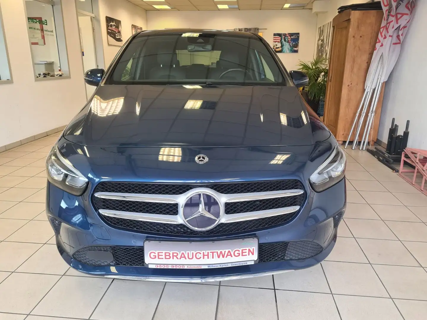 Mercedes-Benz B 200 / KAMERA / NAVI / LED / AUTOMATIK Blauw - 2