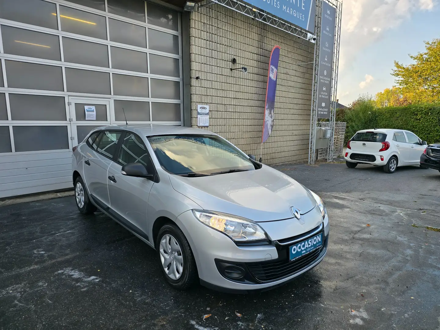 Renault Megane Mégane SW 1.5 dCi ETAT NEUF SEULEMENT 12 000km Argent - 2
