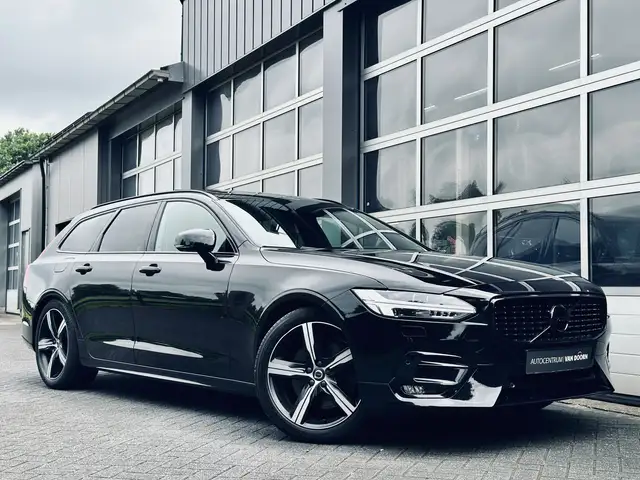 Volvo V90 2.0 T4 R-Design | Blackline | Automaat | Panodak |