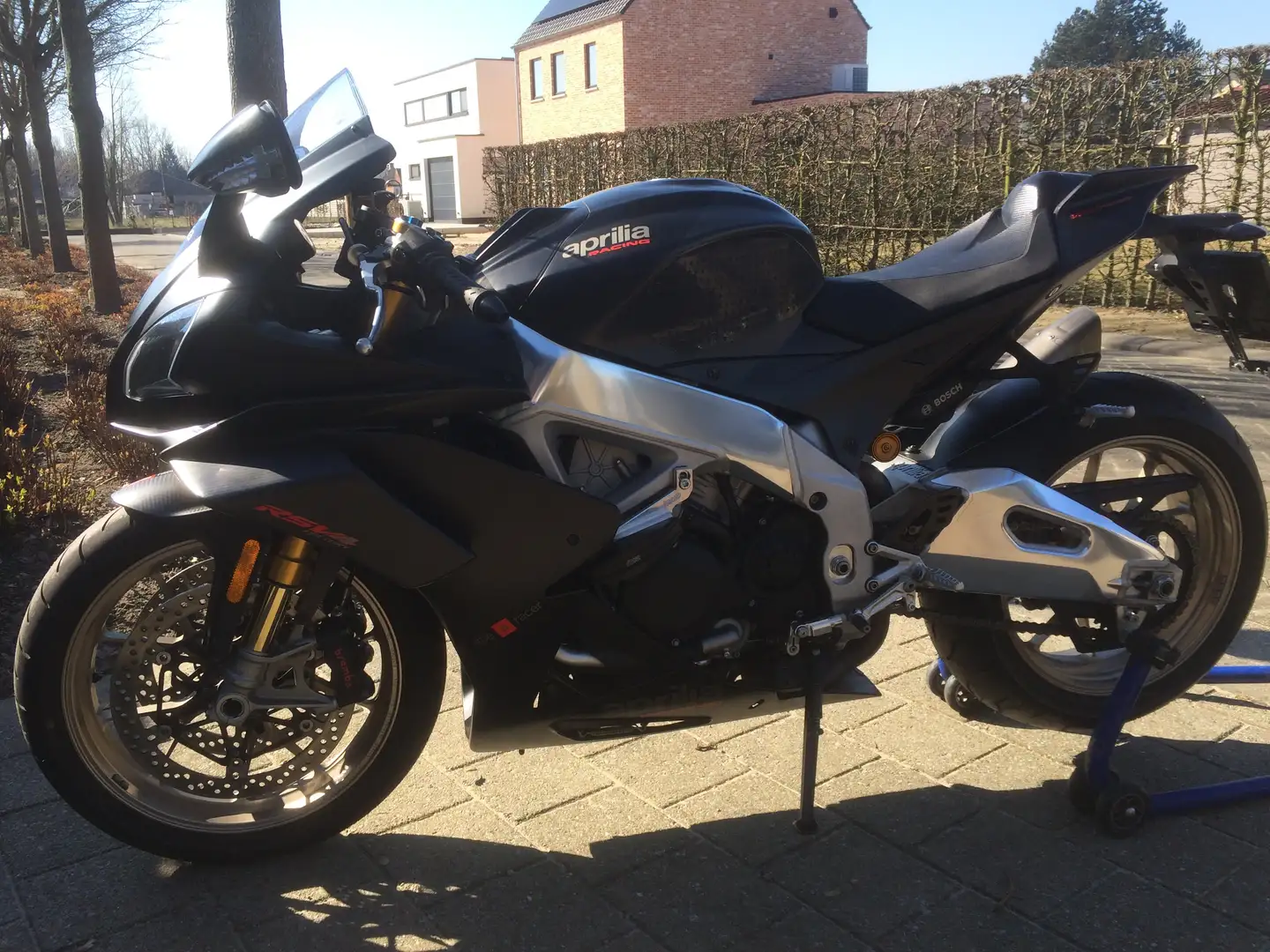 Aprilia RSV4 1100 factory Negro - 1