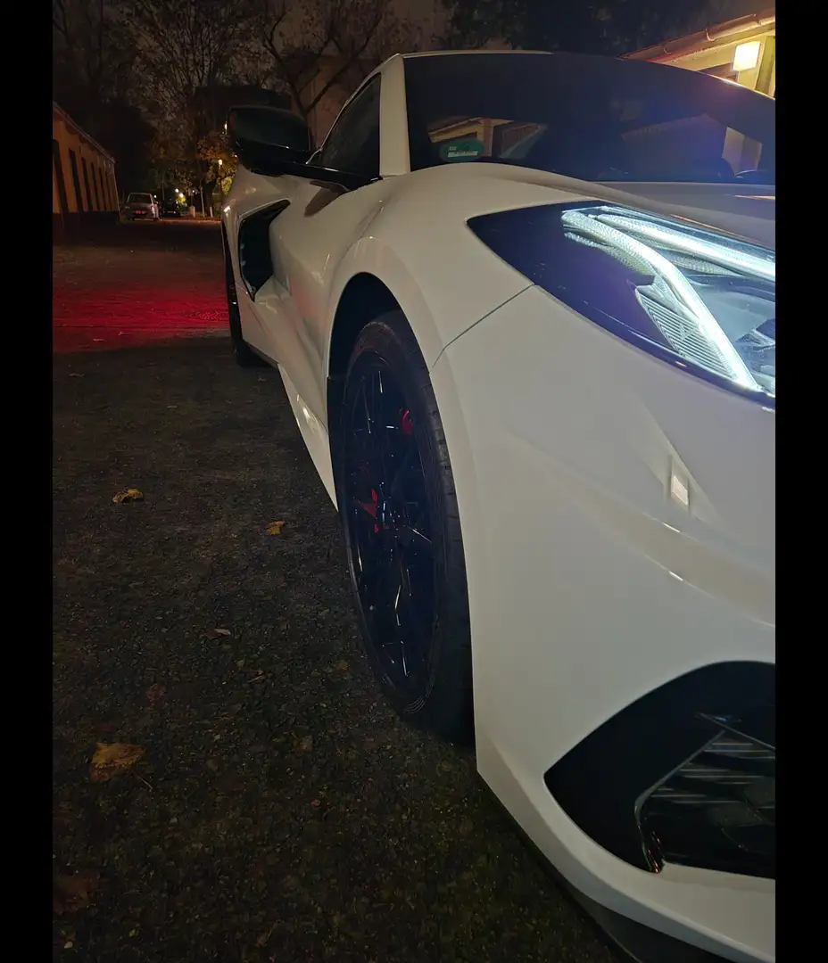 Corvette C8 Cabrio 3 LT Z 51 Weiß - 2