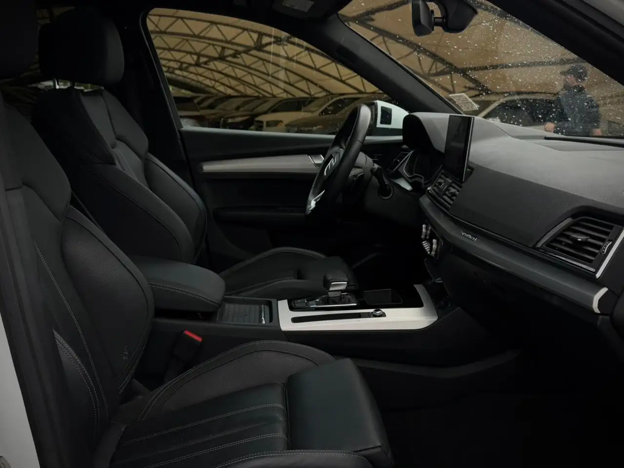Audi Q5 снимка Audi Q5