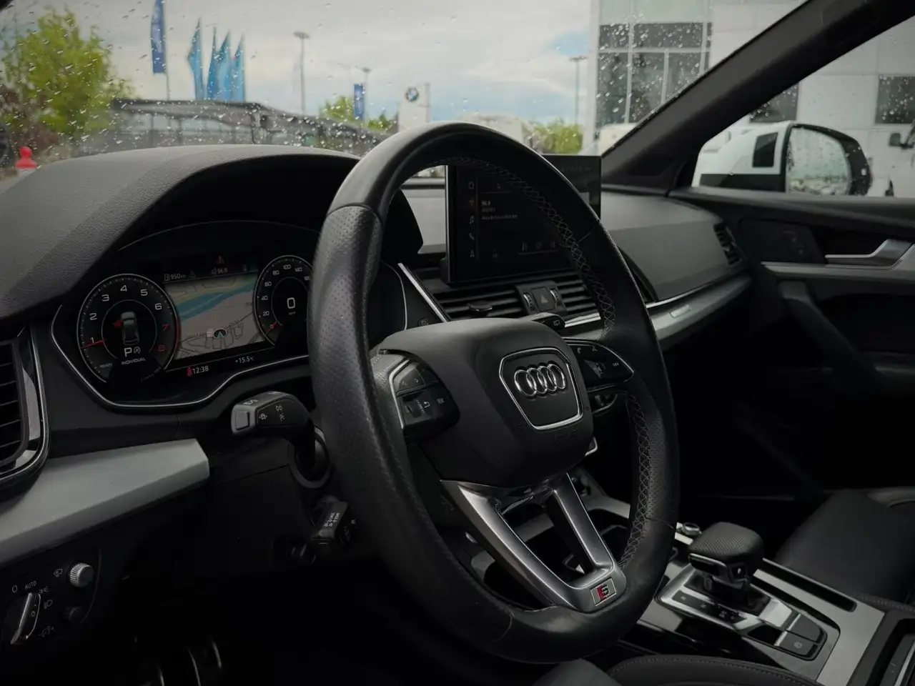 Audi Q5 снимка Audi Q5