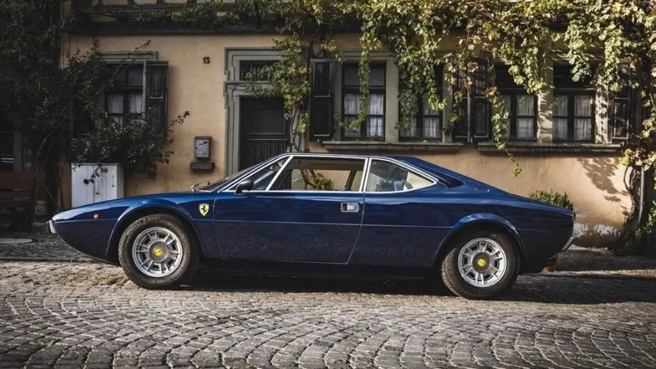 Ferrari Dino GT4