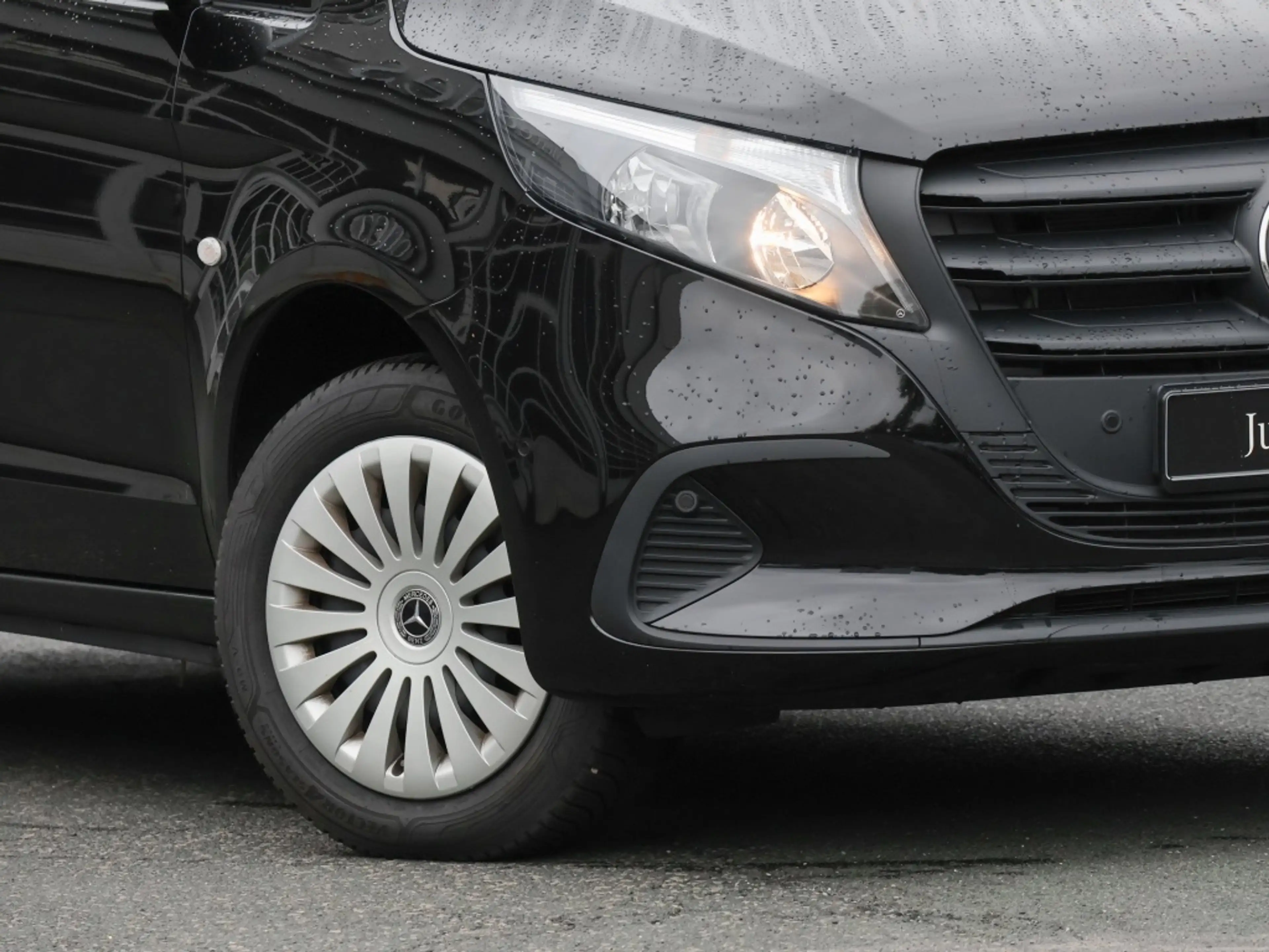 Mercedes-Benz Vito 116 Tourer/extralang/9 Sitzer/AHK/Navi/Cam — photo 6