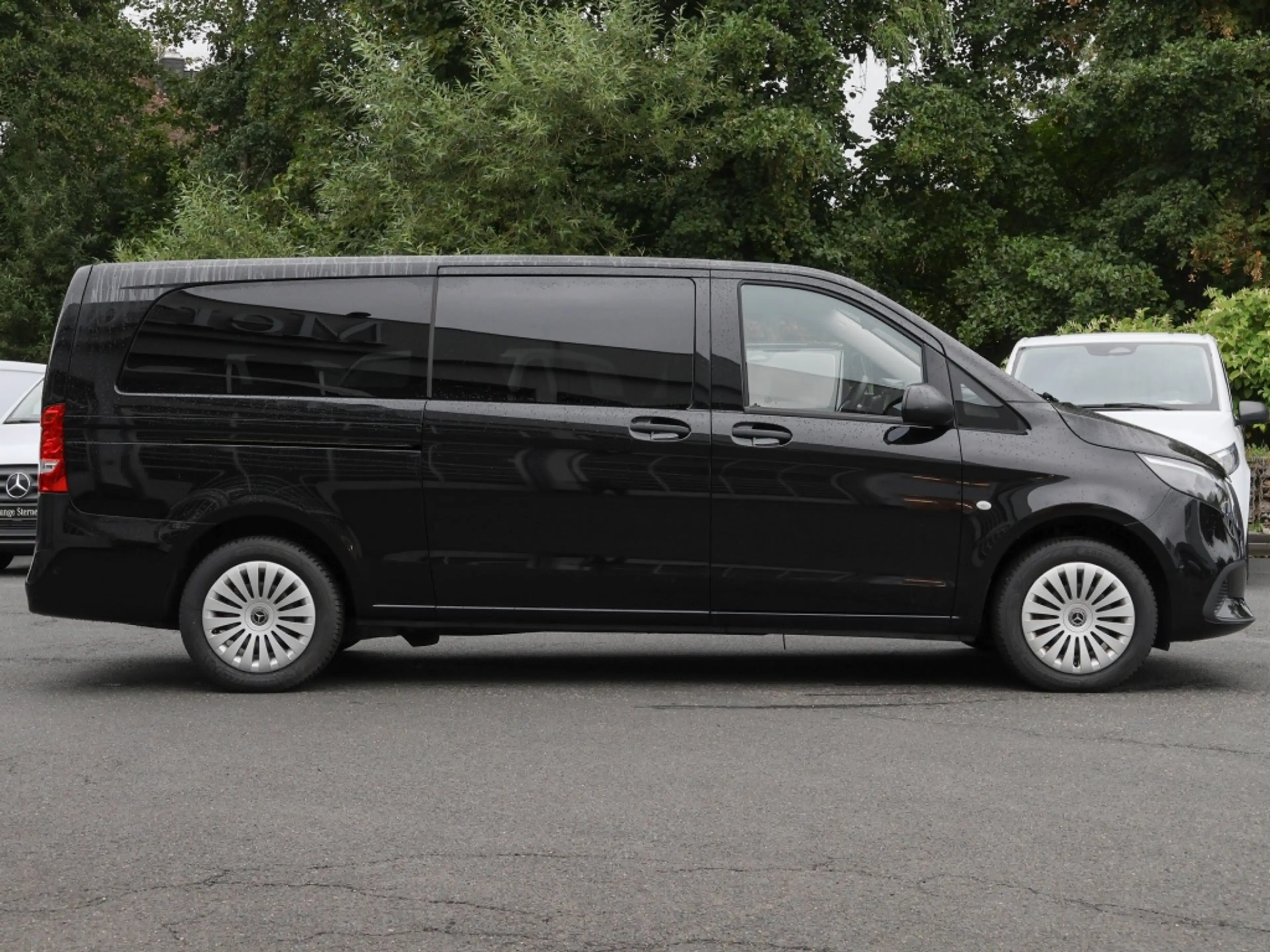 Mercedes-Benz Vito 116 Tourer/extralang/9 Sitzer/AHK/Navi/Cam — photo 9