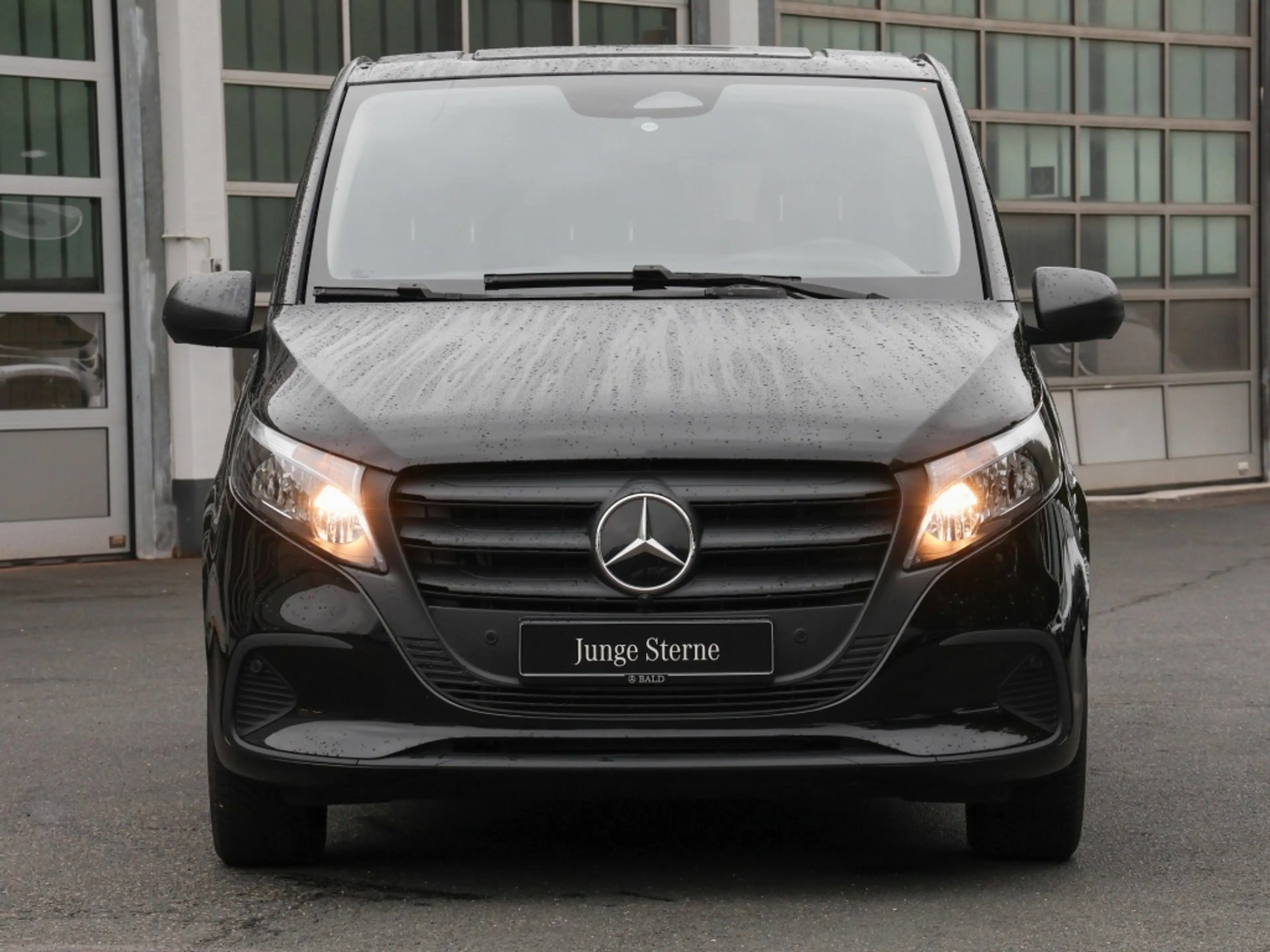 Mercedes-Benz Vito 116 Tourer/extralang/9 Sitzer/AHK/Navi/Cam — photo 8