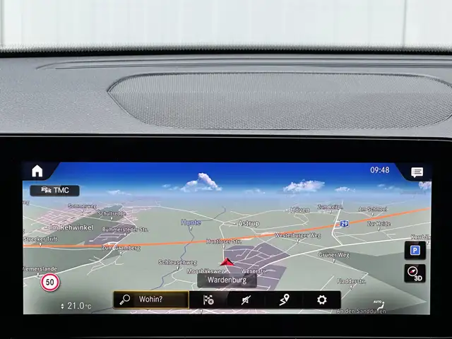 Mercedes-Benz GLB view 19