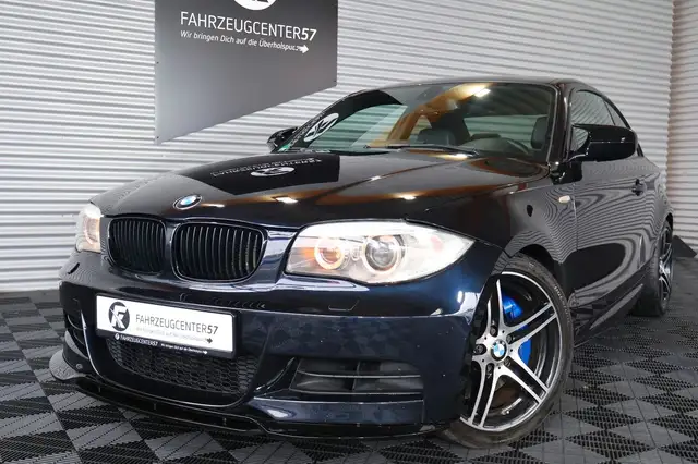 BMW 135 i Coupé /DKG/NAVI/BI-XENON/SCHIEBEDACH