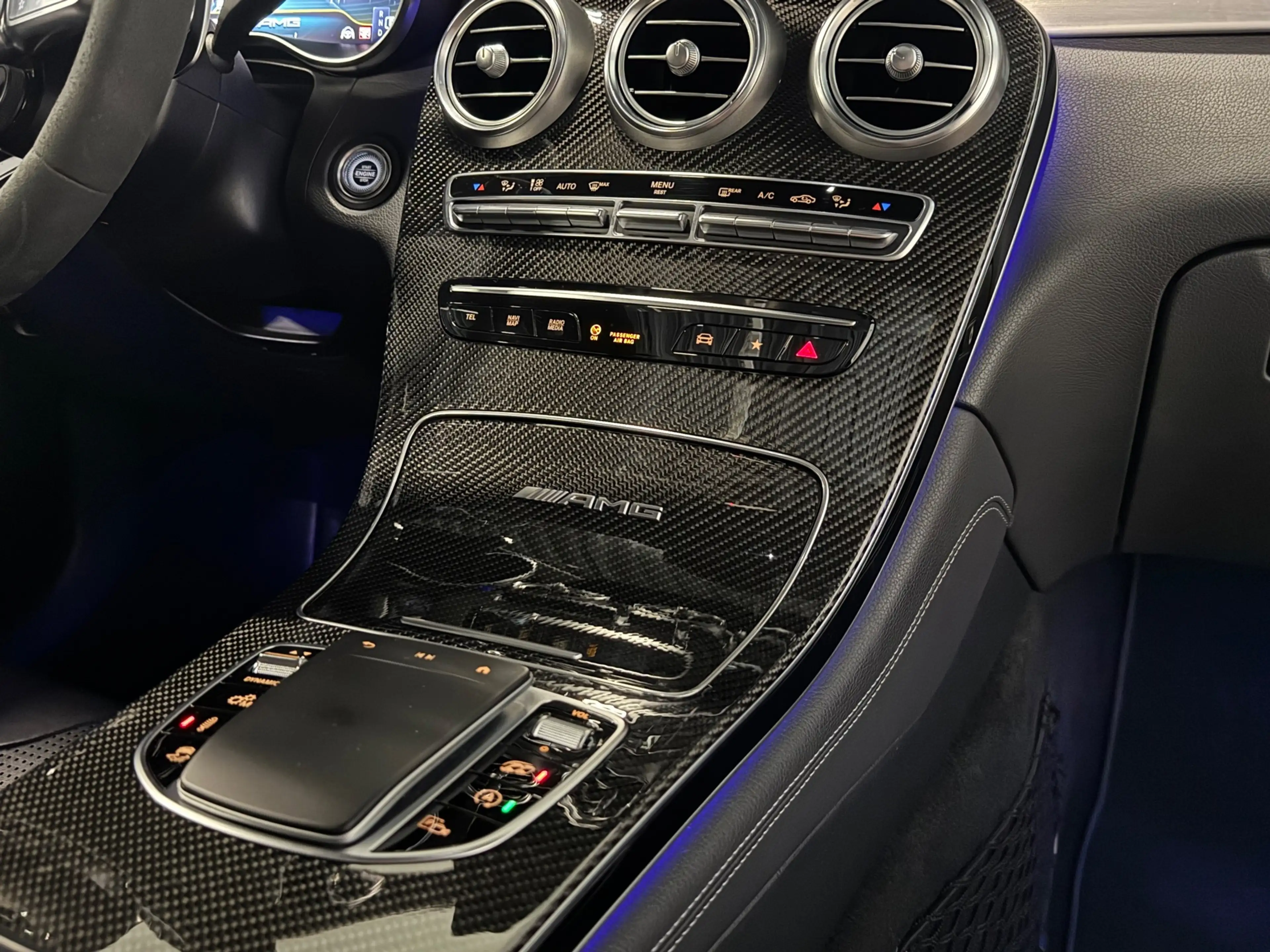 Mercedes-Benz GLC 63 AMG S 4MATIC+ Premium Plus | CARBON | 360 CAMERA | HUD — photo 23