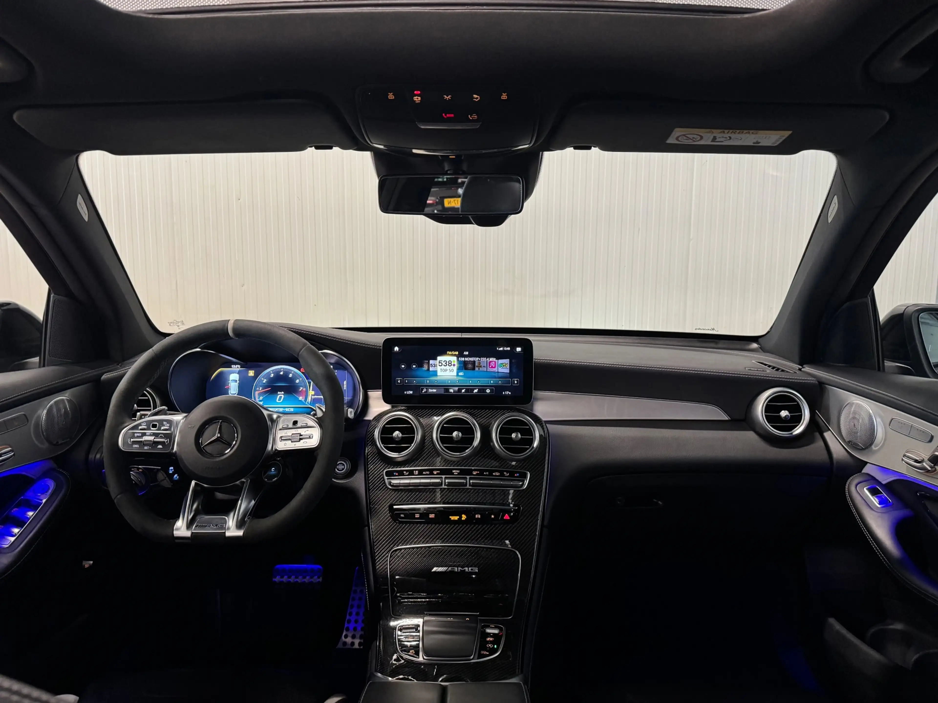 Mercedes-Benz GLC 63 AMG S 4MATIC+ Premium Plus | CARBON | 360 CAMERA | HUD — photo 3