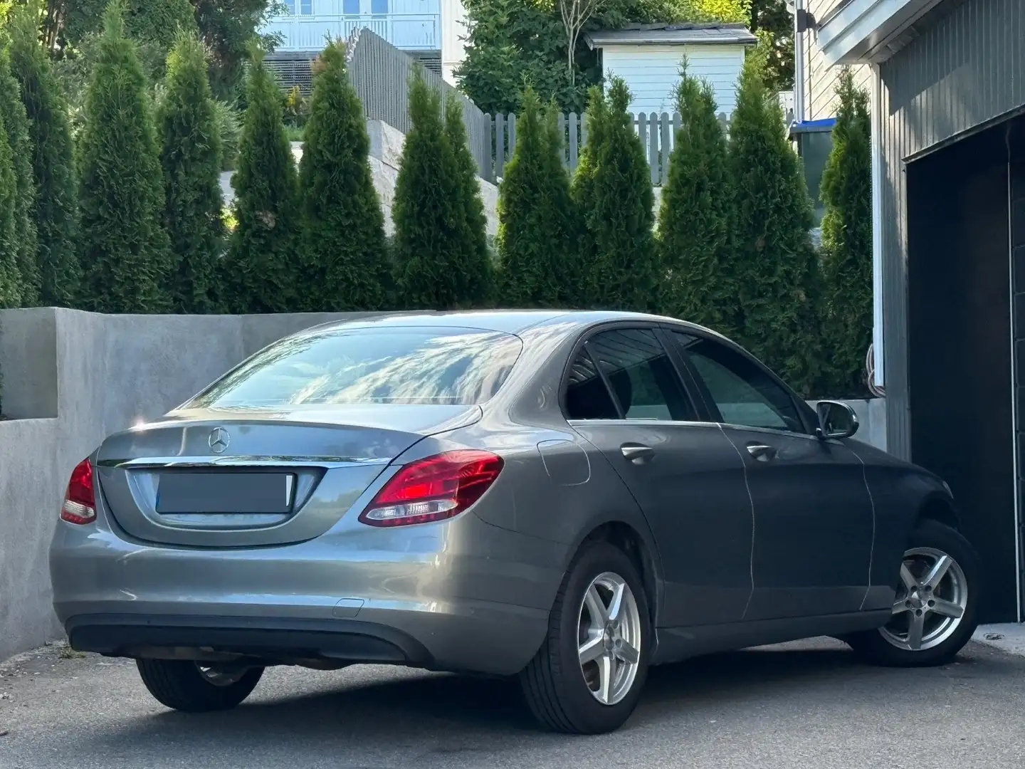 Mercedes-Benz C 180 C 180 7G-TRONIC Silber - 2
