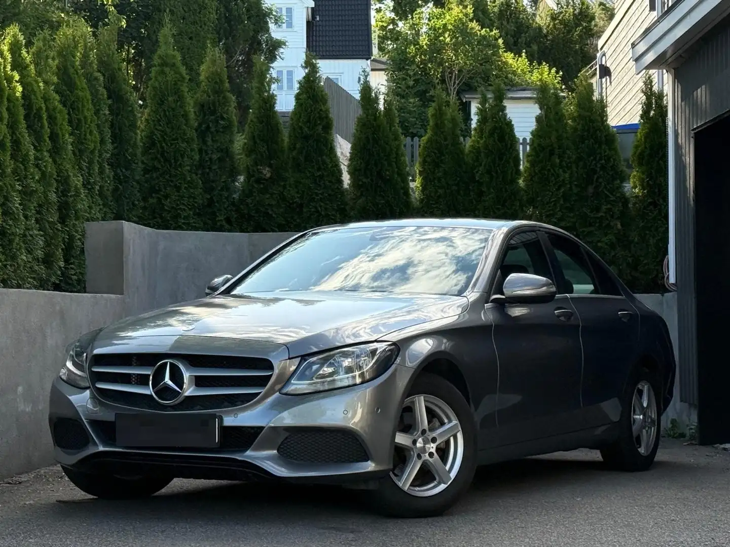 Mercedes-Benz C 180 C 180 7G-TRONIC Silber - 1
